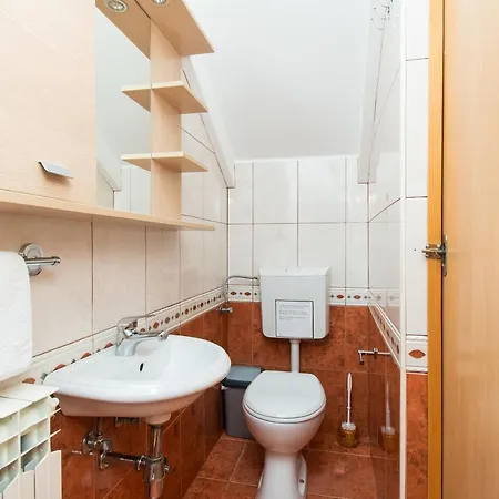 Apartment Julija *