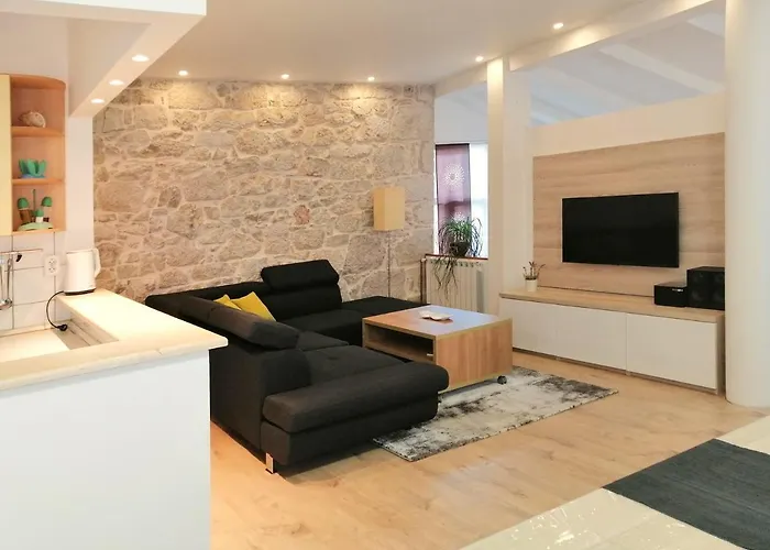 Julija Appartement *